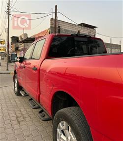 نيسان تيتان